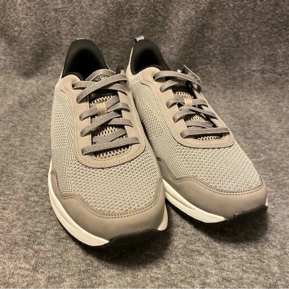Mens‎ Gray and Black Low-Top Sneakers with Cushioned Sole George 10.5